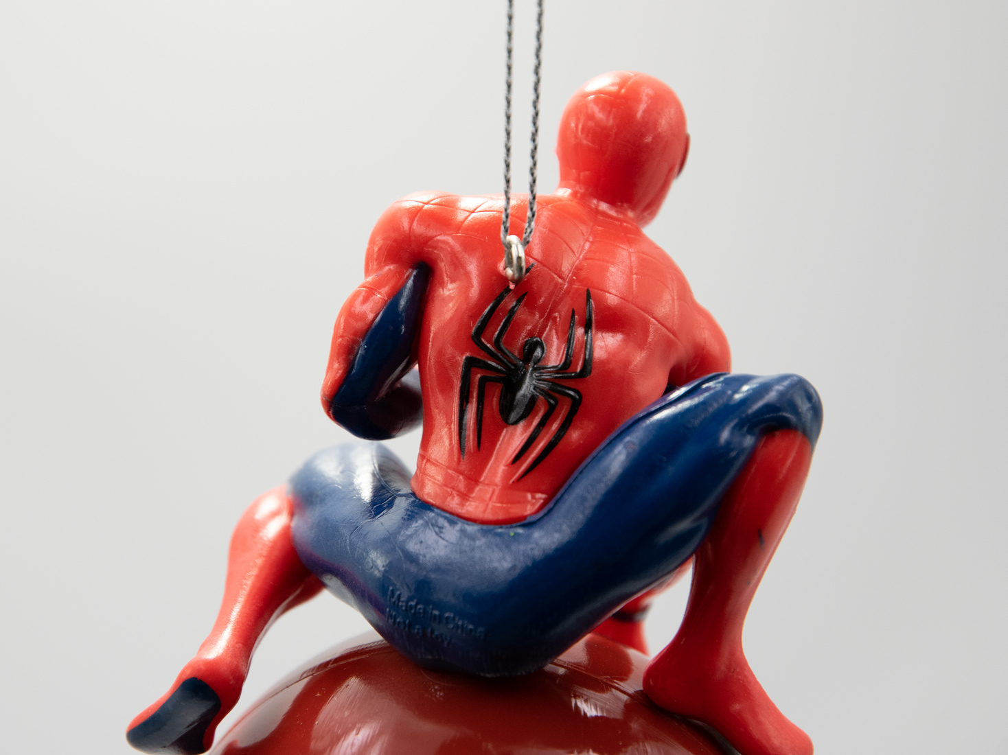 Kurt S. Adler Spiderman Web-Slinger Marvel Kugel Chistbaumschmuck