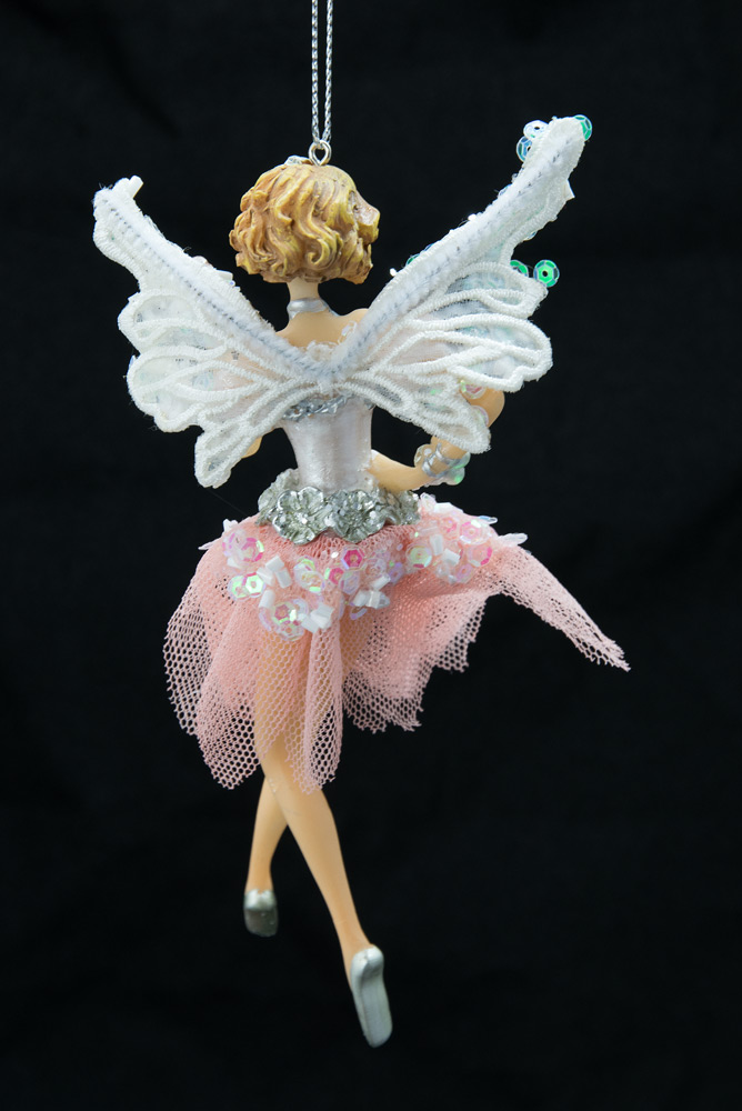 Ballerina mit Vogel Schmetterling