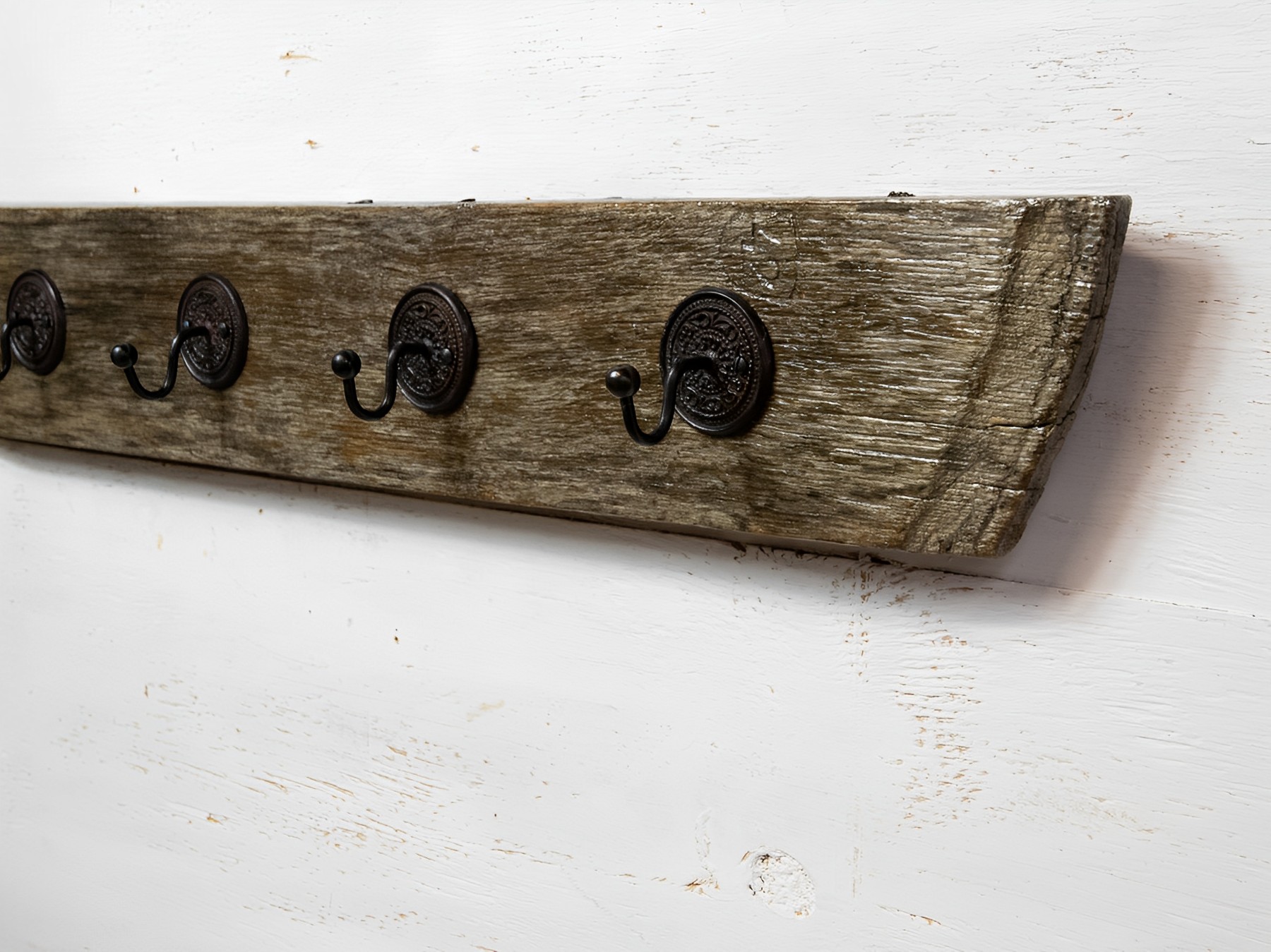 Garderobe Hakenleiste Rustikal Vintage Antik 4 runde Haken Garderobe Hakenleiste Rustikal Vintage Antik 4 runde Haken