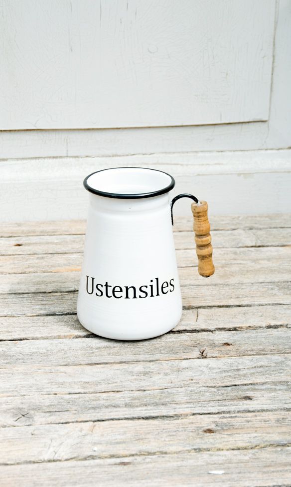 Dose Utensilienbox aus Email Landhausstil