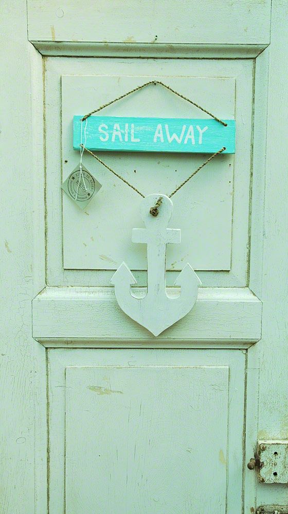 Anker weiß mit Schild Sail Away Maritim