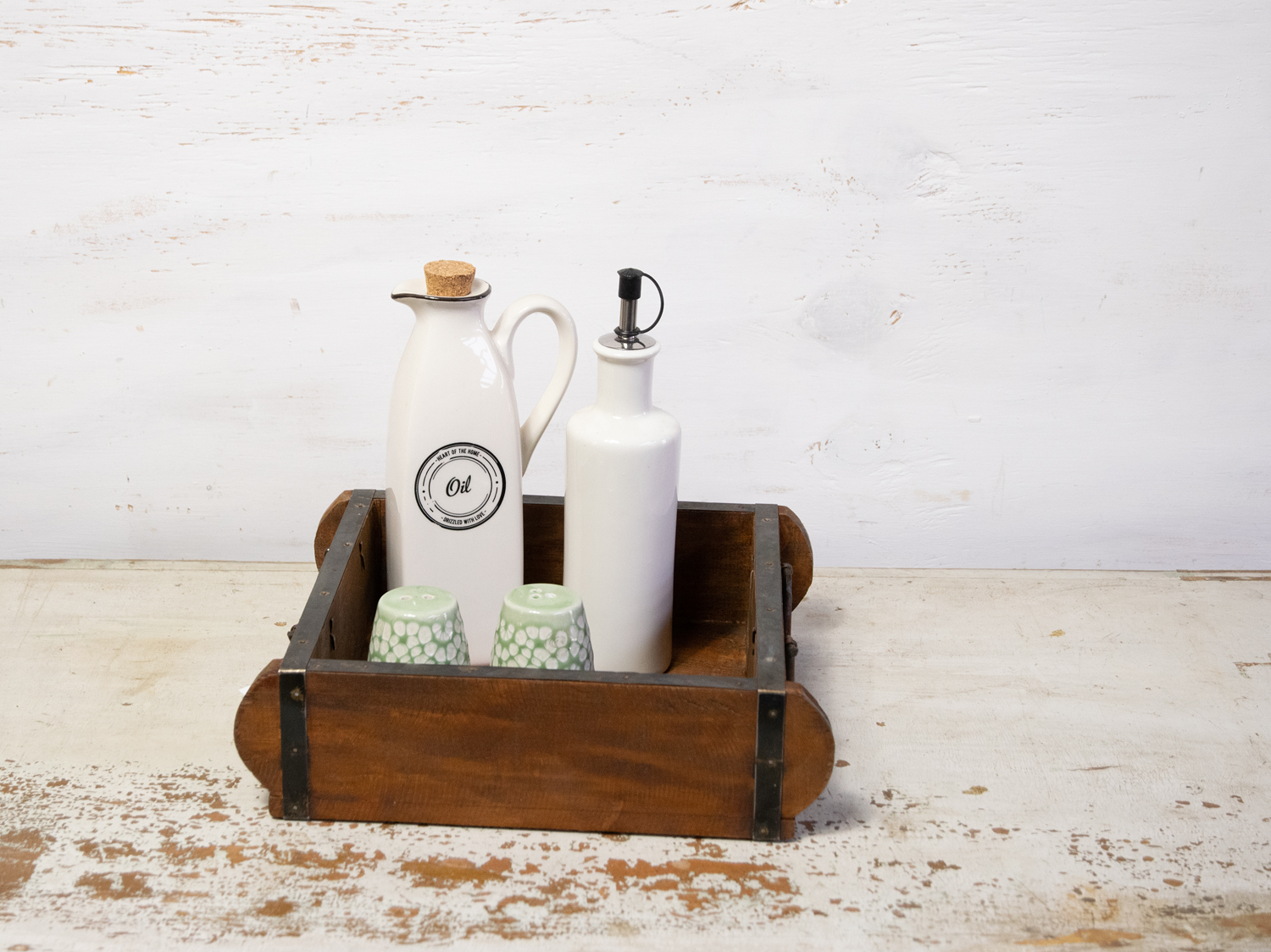 Kasten Ziegelform Holz braun mit Griffen Industriestil Landhausstil 