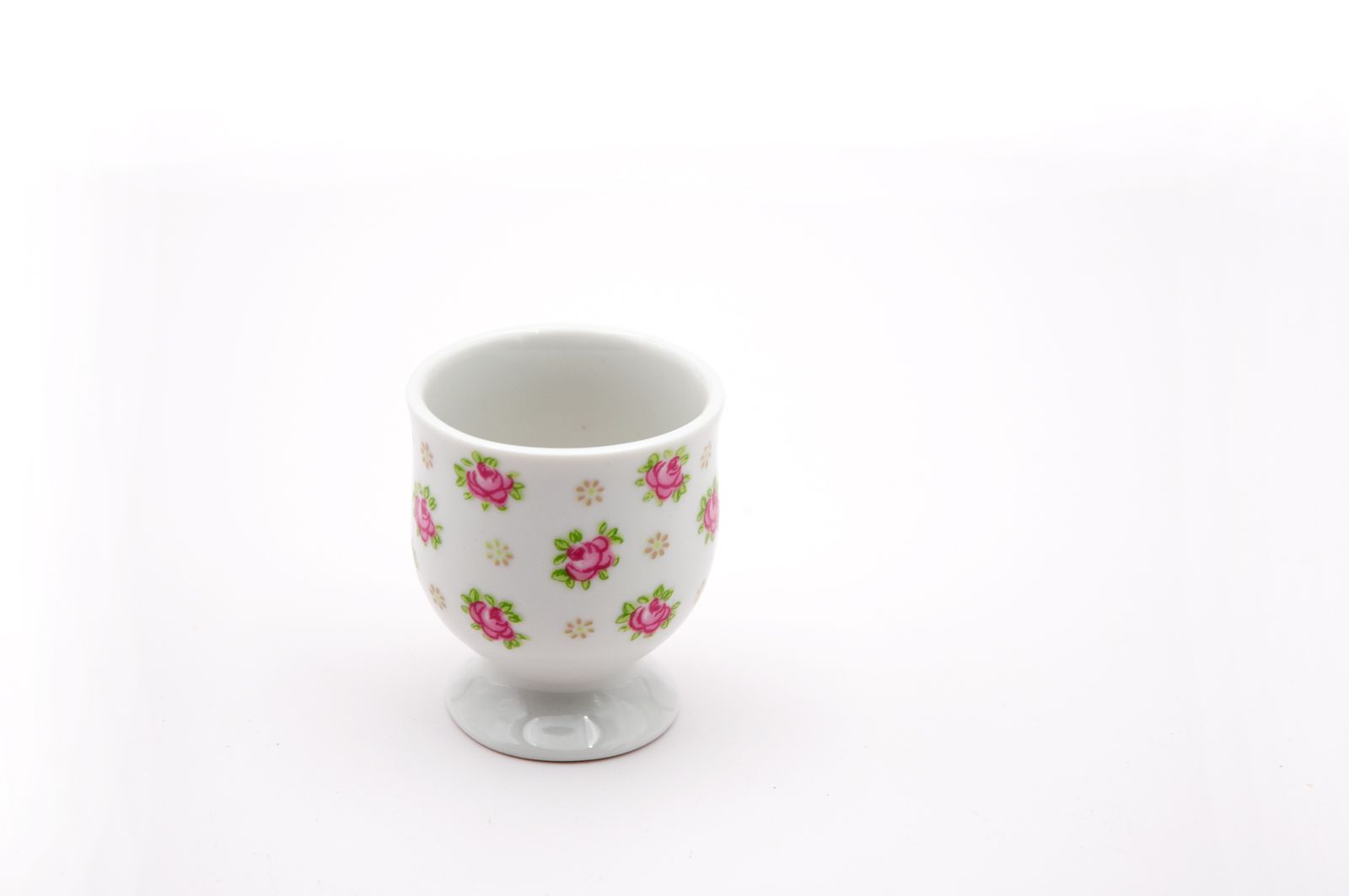Eierbecher mit Blumendekor Porzellan Landhausstil