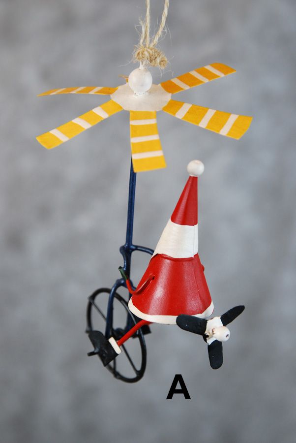 Weihnachtsmann / Schneemann auf dem Einrad