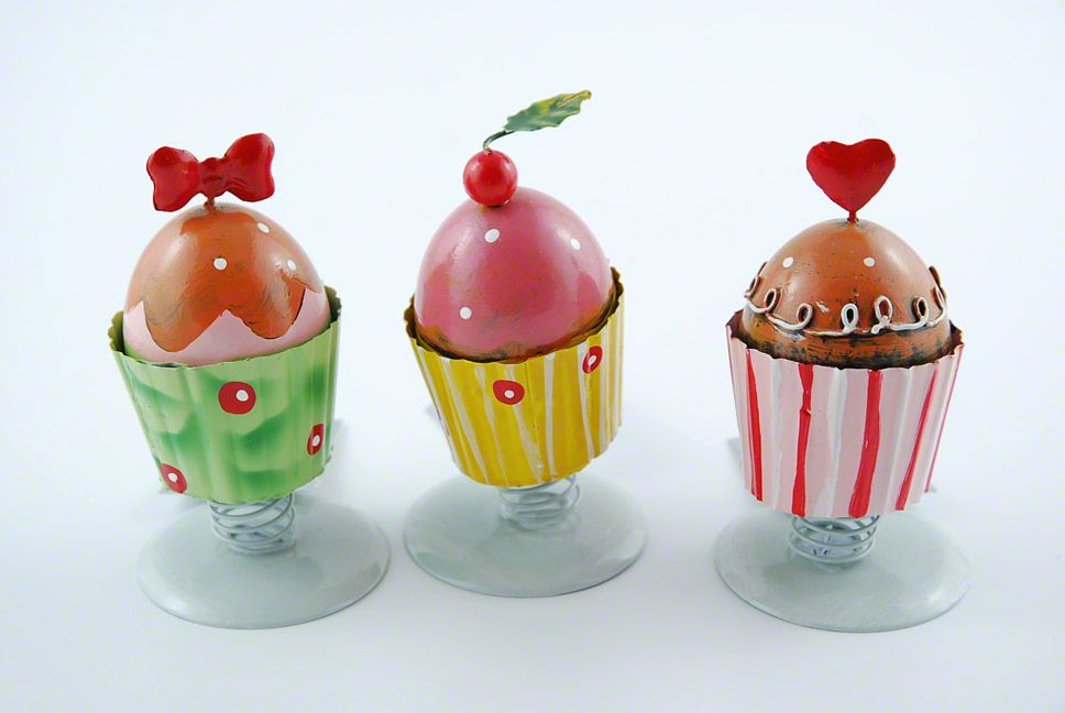 Gisela Graham Cupcake Wobbler