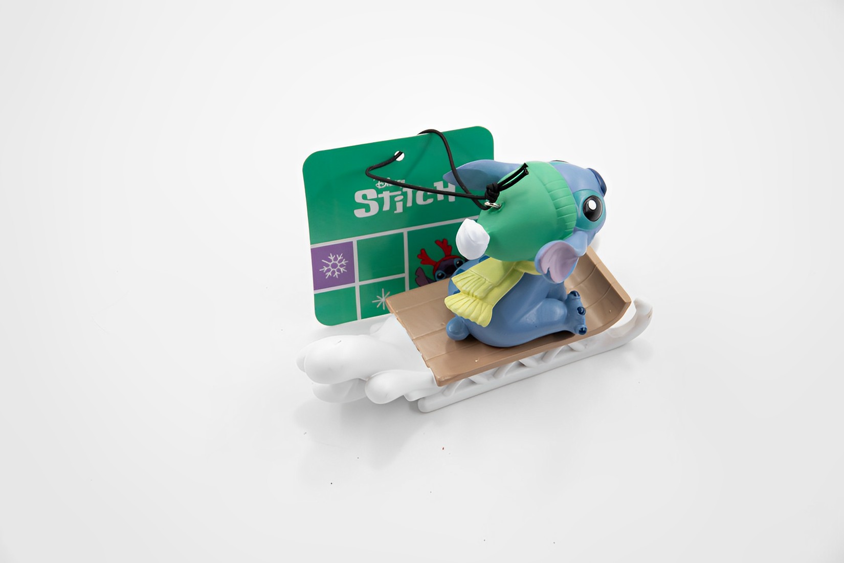 Kurt S. Adler Disney Stitch auf Schlitten Weihnachtsschmuck